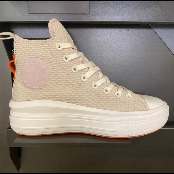 Converse | Shoes | New Converse Chuck 